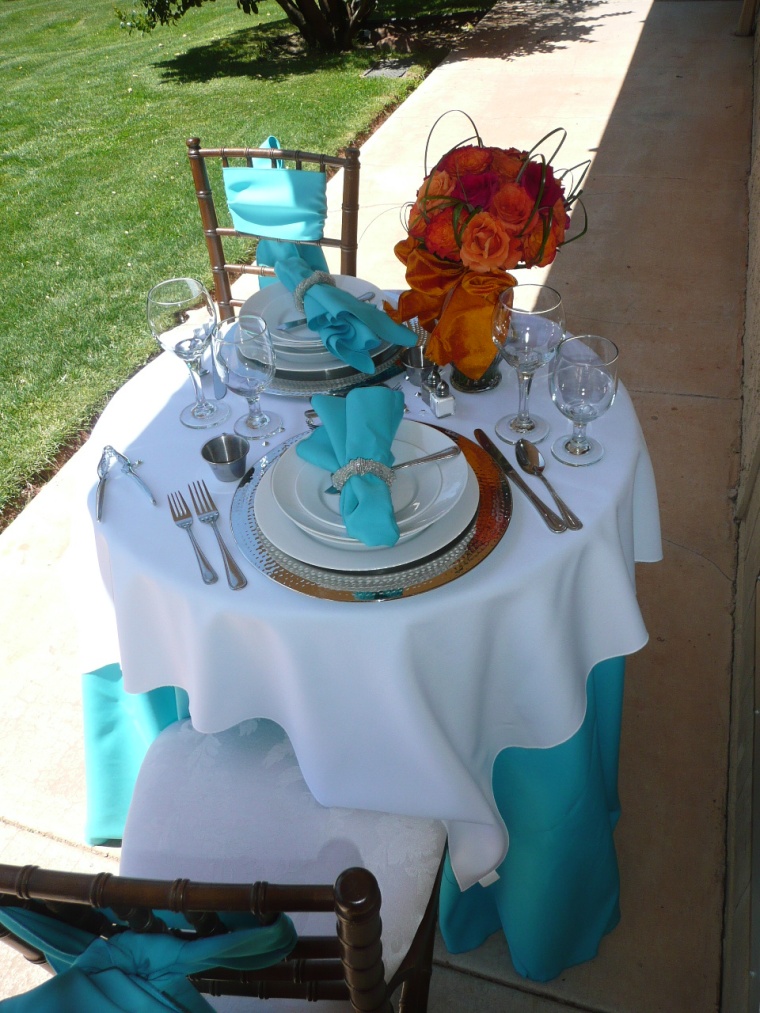 Custom Linen from Verve Events and Tents